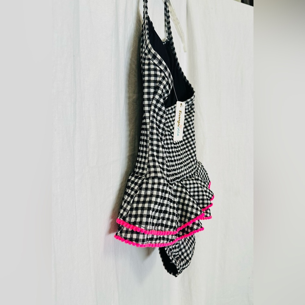 Envya kids swimsuit black and white and a little pink🩷 - Picture 7 of 7